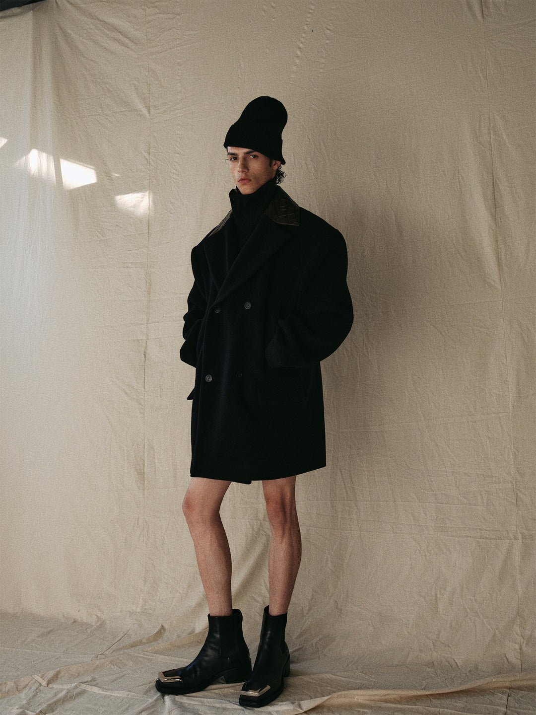 Crocodile-Print Leather Collar Wool Coat