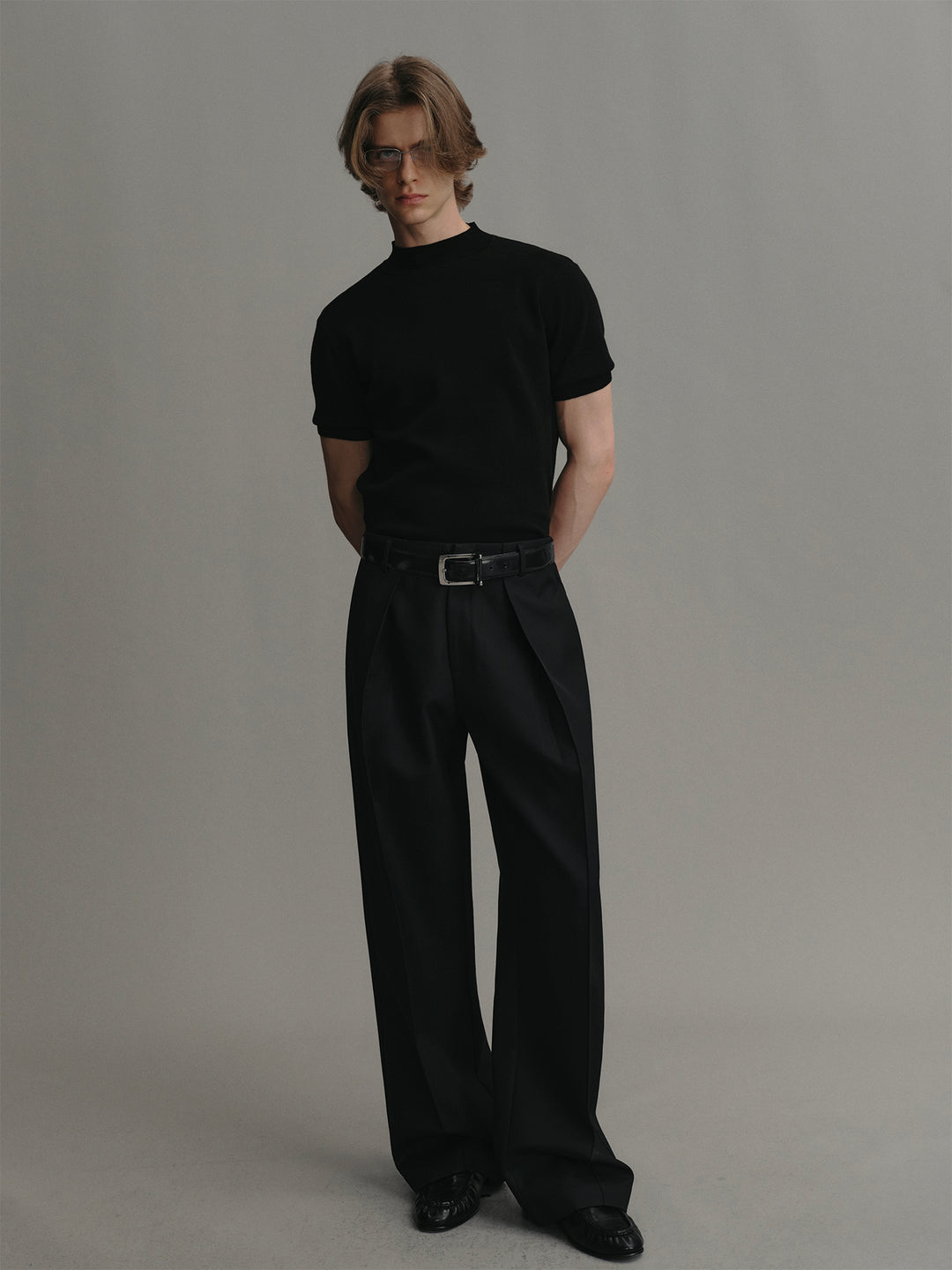 Black Mock Neck Short-sleeve Wool Knit Sweater