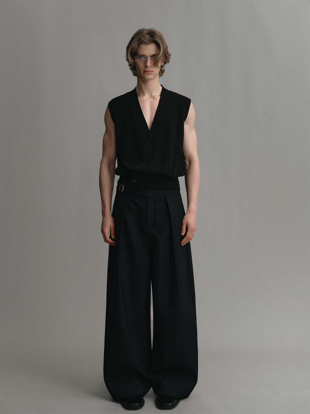 Black Knitted Vest with Cross V-Neck and Two-Button Made of Acetate Wool