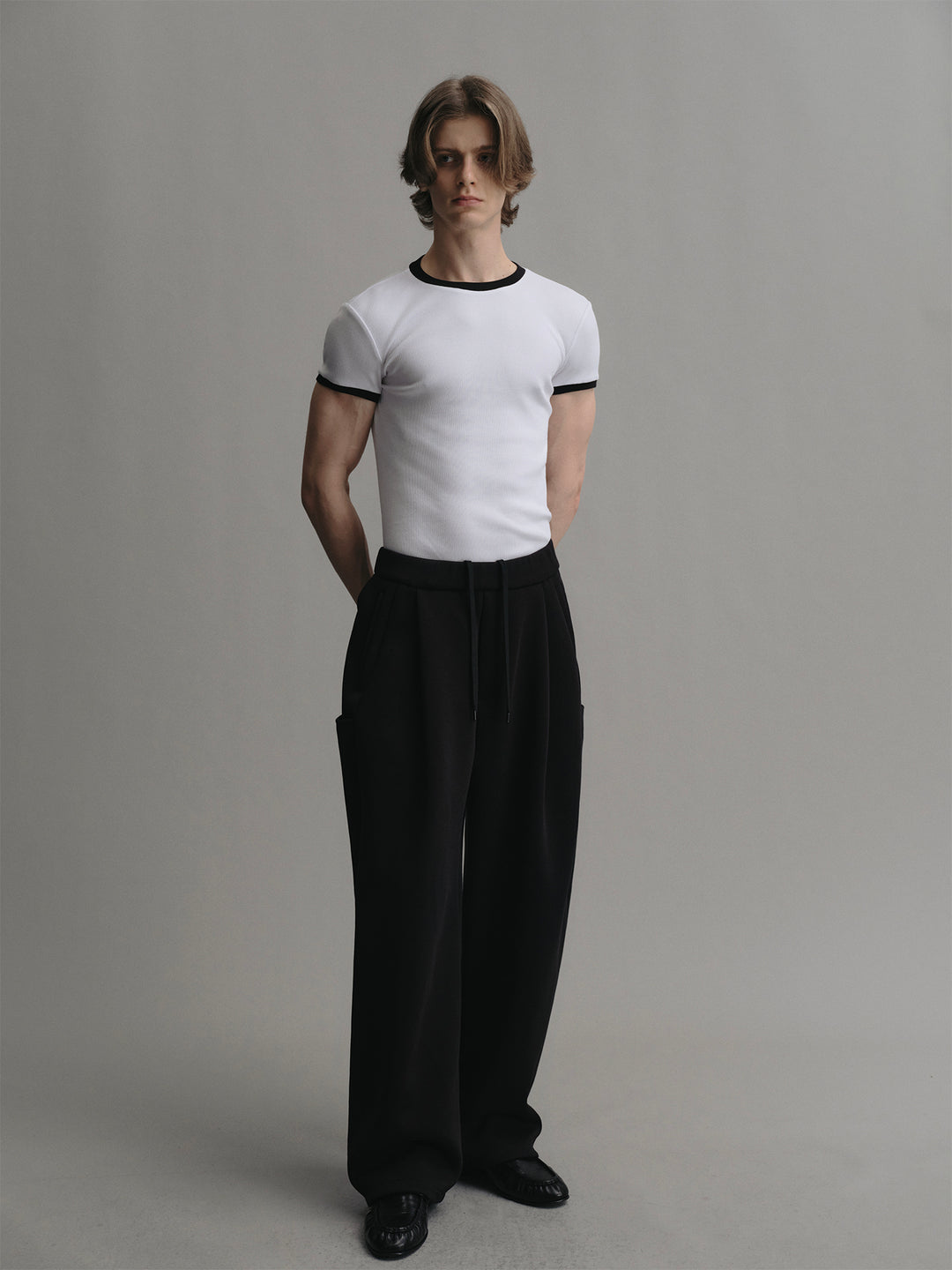 Crew Neck Stretch Slim-fit T-shirt with Color Contrast on Collar and Cuffs