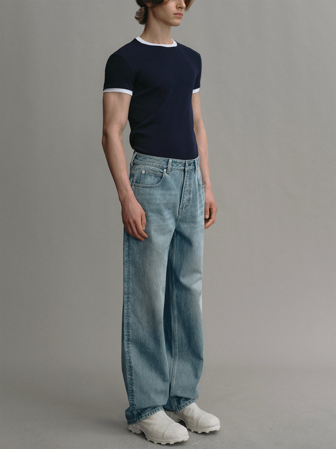 Crew Neck Stretch Slim-fit T-shirt with Color Contrast on Collar and Cuffs