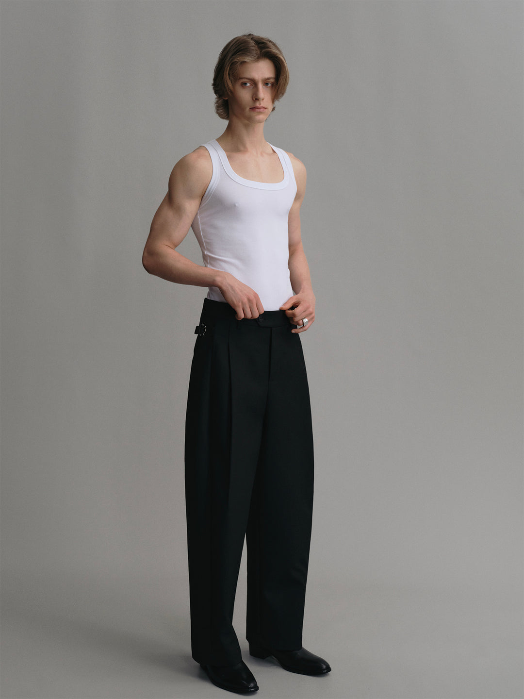 Lightweight Lyocell Elastic Slim-Fit Tank Top