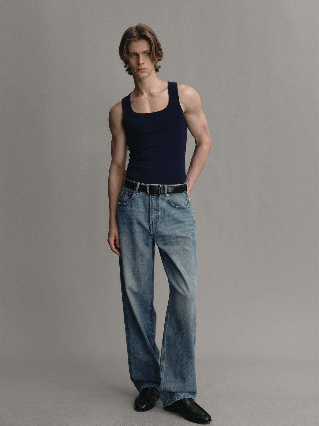 Lightweight Lyocell Elastic Slim-Fit Tank Top