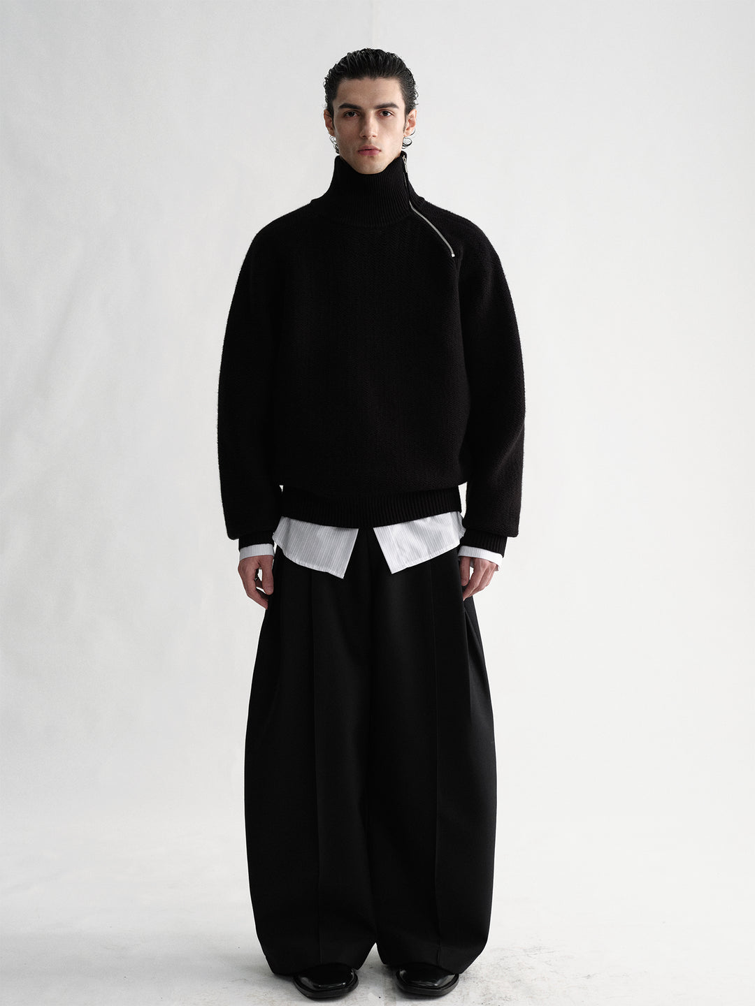 Side-Zip Design With Hidden Jacquard Pullover Wool Sweater