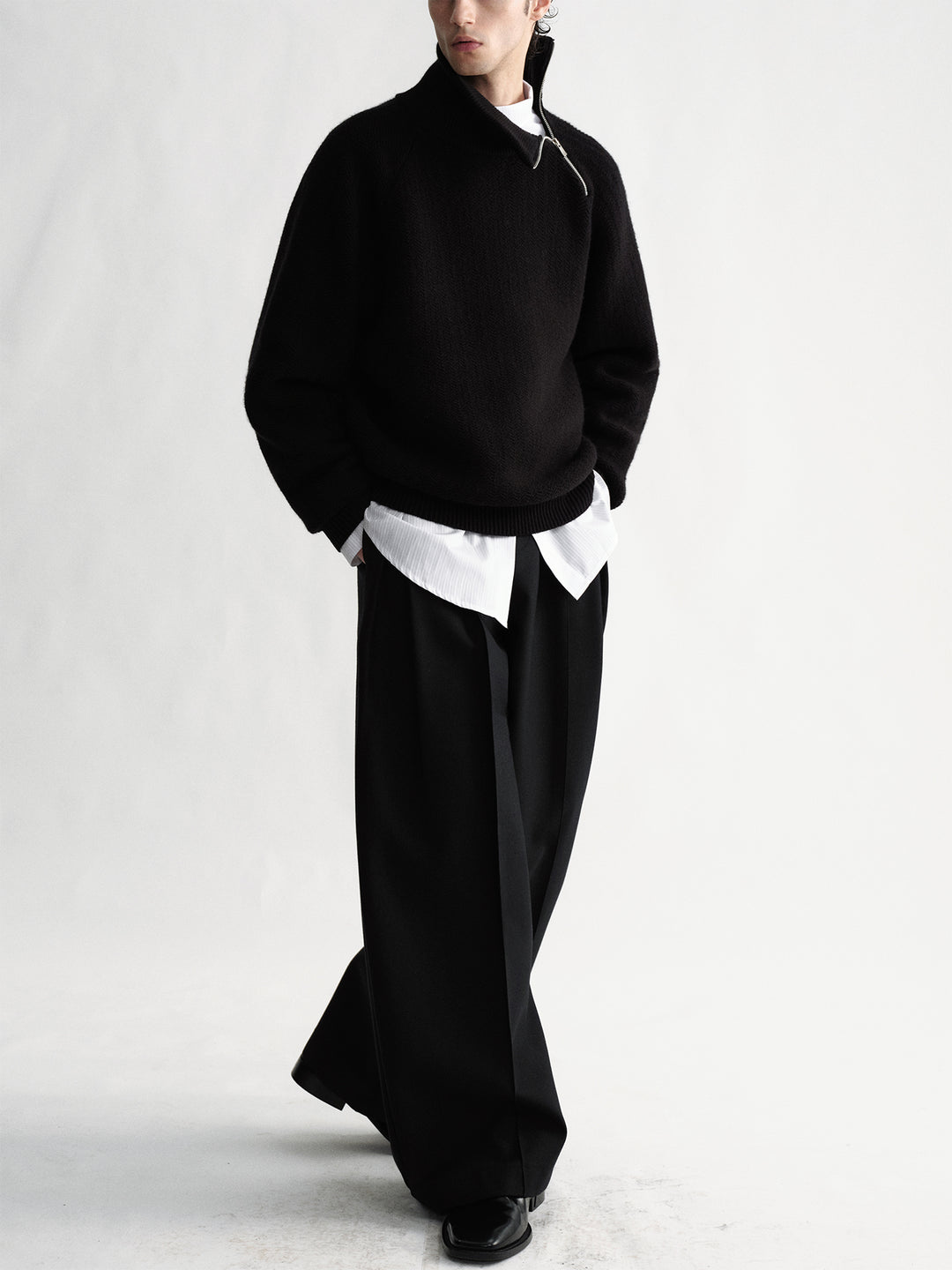 Side-Zip Design With Hidden Jacquard Pullover Wool Sweater