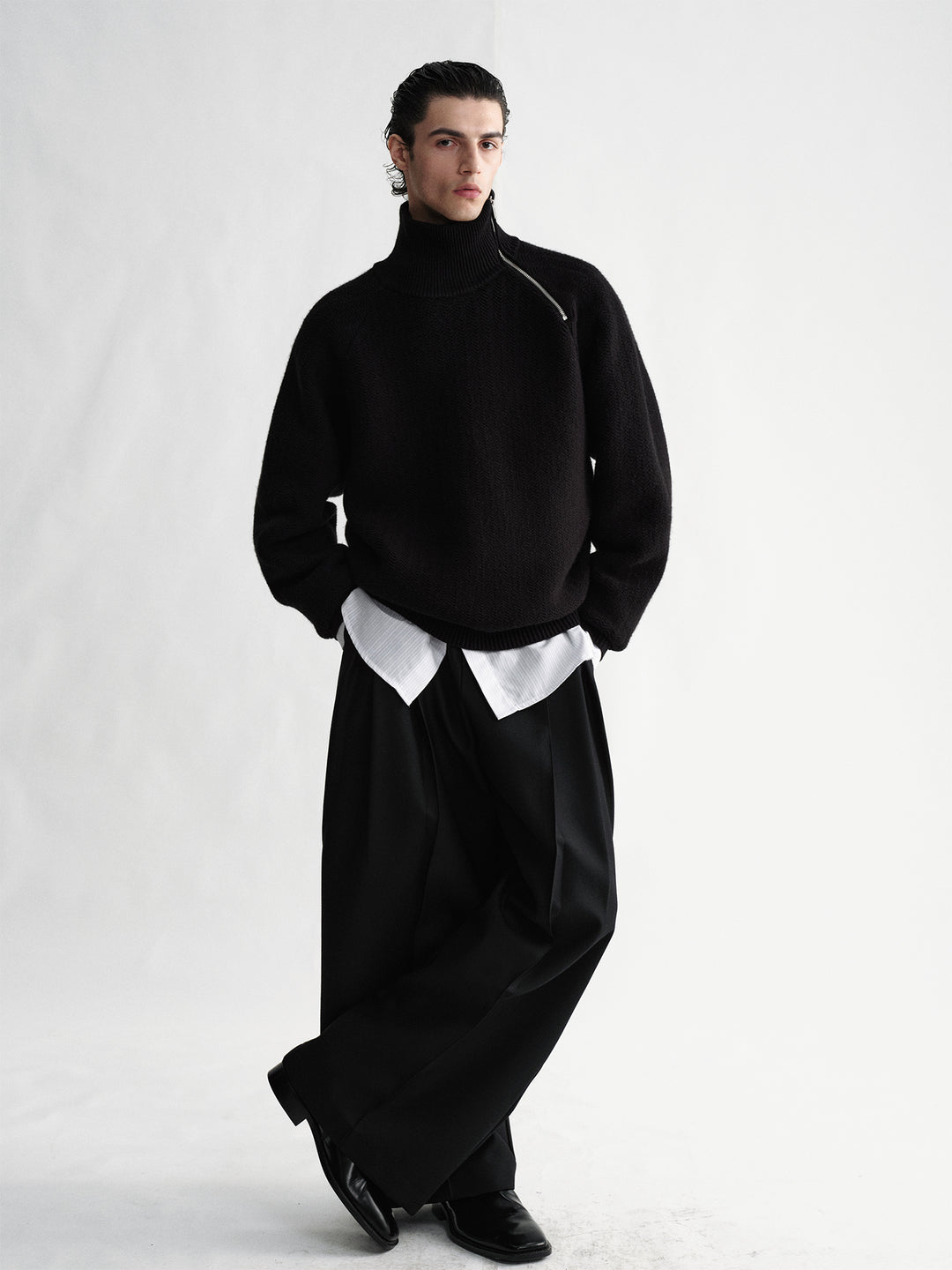 Side-Zip Design With Hidden Jacquard Pullover Wool Sweater